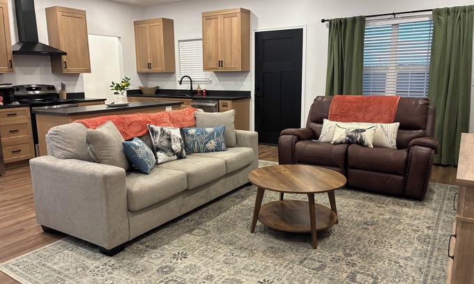 Canyon Casa | Chuck’s Casa spacious 3 BR 2 Bath near Palo Duro Canyon and WT