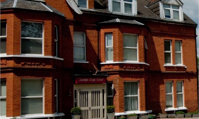 West Finchley Hotel | Chumleigh Lodge Hotel Ltd