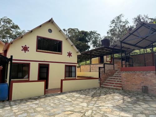 Moniquira Casa | Cinco vientos