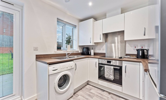 Coventry City Centre Apartamento | City Centre House.Parking.Sofa Bed.WIFI