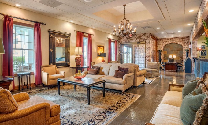 Gonzales Hotel | Clarion Inn and Conference Center