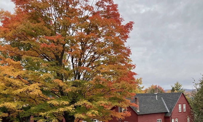 Lyndon Casa | Classic Vt Farmhouse cerca de Kingdom Trails.