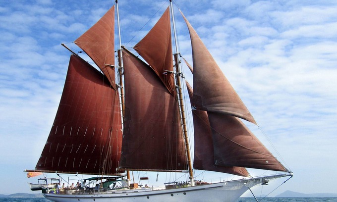 Kawthaung Alquiler De Eote | Goleta clásica aparejada