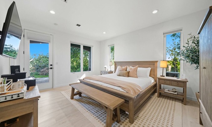 Walla Walla Casa | Cleo`s Suite - Walk to Caprio Cellars