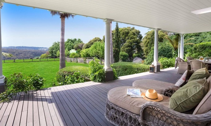 Red Hill Casa | Cloudland House and Cottage