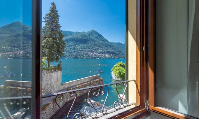 Carate Urio Apartamento | Co-b730-regi37a2 - Romantic Pier