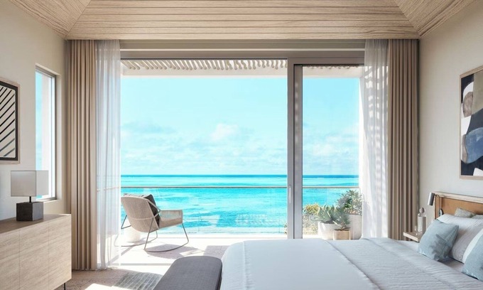 Providenciales Hotel | Coastal Chic Oceanfront Villa Offering Peaceful Boutique Vibes