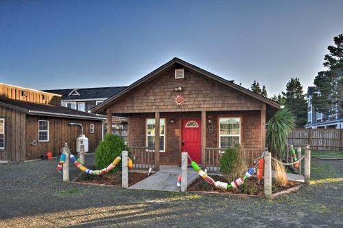 Long Beach Apartamento | Coastal Retreat in Long Beach Walk to Attractions