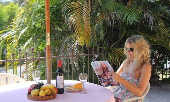 Coomba Park Casa | "Conchas de berberecho" por el lago