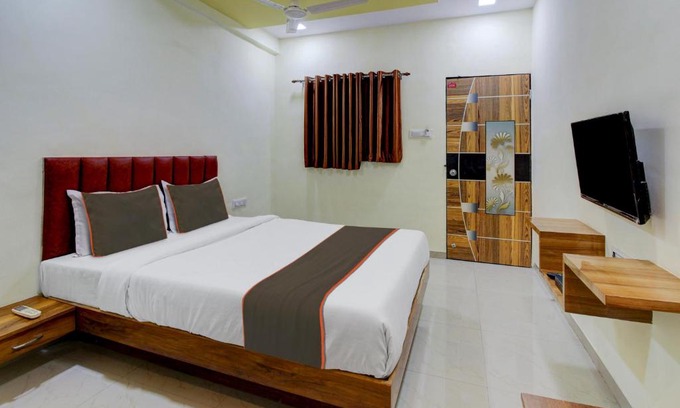 Pimpri - Chinchwad Hotel | Jaydeep Executive