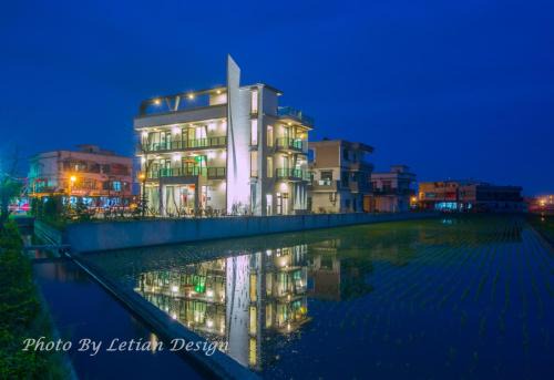 Zhuangwei Casa | Colorful Fish Cottage