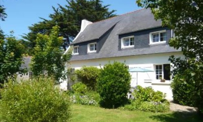 Brignogan-Plage Casa | Nuestra casa está situada en una zona muy tranquila, cerca del mar,