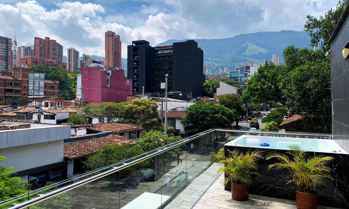 Astorga Apartamento | Comfort and privacy in the entire center of the pink zone of the El Poblado