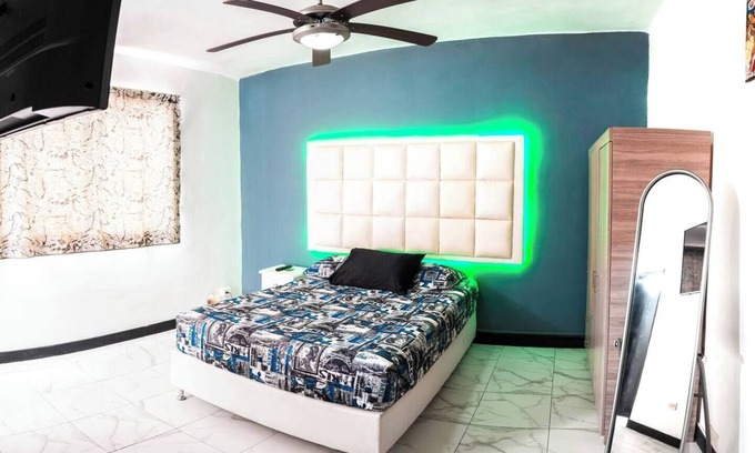 Astorga Apartamento | Comfort and privacy in the entire center of the pink zone of the El Poblado Area