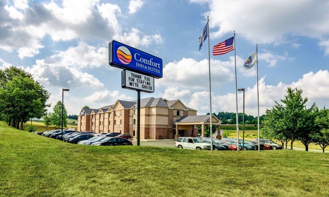 New River Hotel | Comfort Inn & Suites Christiansburg I-81