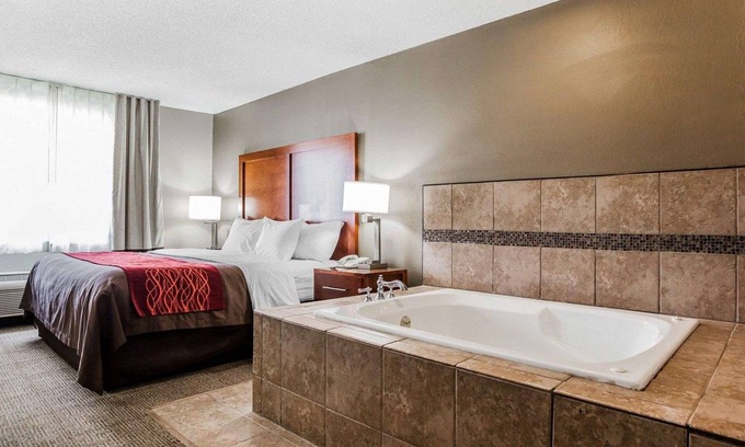 Moberly Hotel | Comfort Inn & Suites Moberly