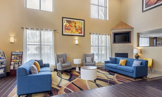South Waverly Hotel | Comfort Inn & Suites Sayre