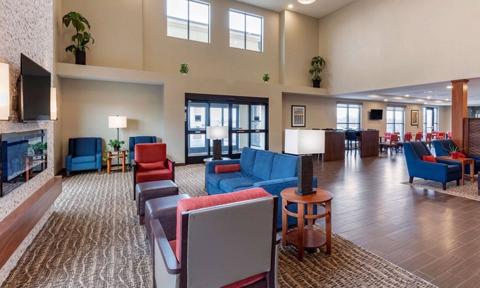 White House Hotel | Comfort Inn White House