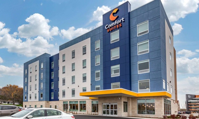 Village of Cottage Grove Hotel | Comfort Suites Cottage Grove – Madison
