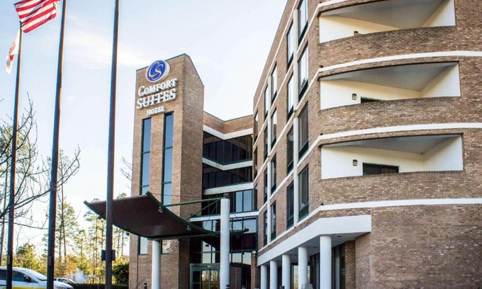 Durham Hotel | Comfort Suites Raleigh Durham Airport/RTP