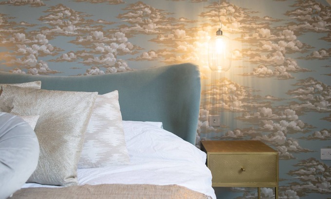 Bicester Casa | Comfortable 5 Bedroom Detached House With Parking