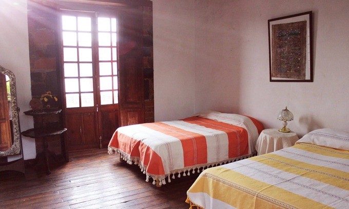 Jocotitlán Hotel | Cómodo Departamento Para Tomar Unas Vacaciones Ubicado En Casa del Siglo XVII