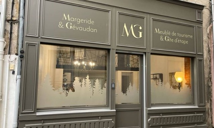 Saugues Cabaña | Alojamiento cómodo en Saugues para excursionistas, 3 habitaciones amplias con baño privado