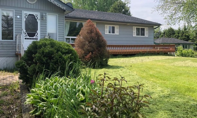 Kirkfield Casa | Comfy 5 Bedroom Cottage, 1 Hr Toronto