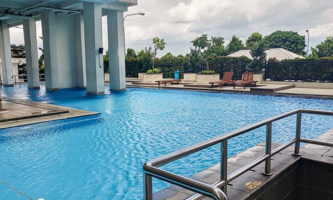 Cipulir Apartamento | Comfy and Minimalist Studio at Pakubuwono Terrace Apartment