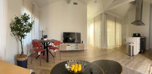 Temple City Apartamento | Comfy & calm rooms near I-10, Temple city