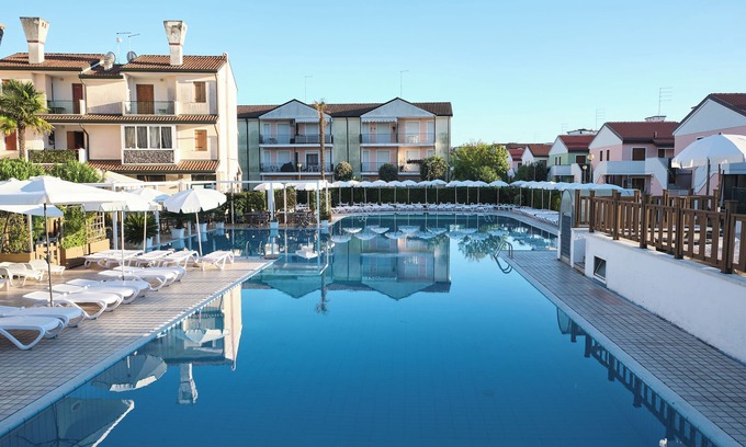 Rosapineta Apartamento | Cómodo apartamento junto al mar a orillas de Rosolina