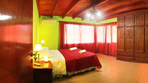 Ischilin Cabina | Complejo cabañas Portal Uritorco