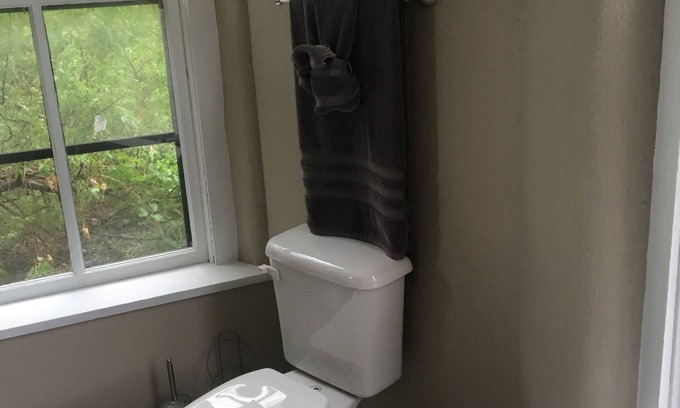 Hot Springs Apartamento | Loft moderno completamente renovado