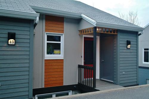 Stoneham Apartamento | Condo 47 Chemin de la Corniche by Les Chalets Alpins