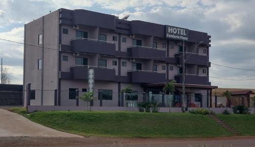 Capitao Leonidas Marques Hotel | Conforto Plaza Hotel