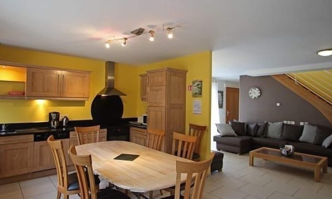 Rebeuville Cabaña | Gîte moderne avec terrasse, proche de la rivière et idéal pour pêcheurs et amoureux de la nature