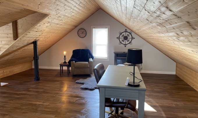 Rochester Apartamento | Convenience Meets Comfort & Cozy