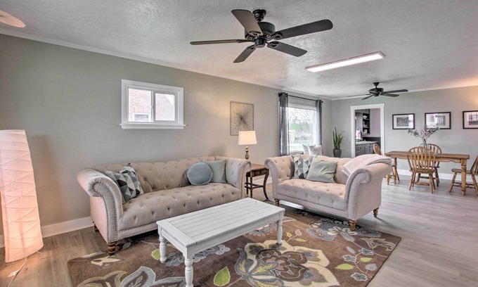 Preston Casa | Convenient Preston Retreat w/ Private Yard!