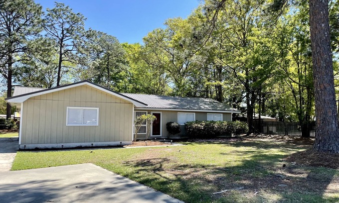 Jesup Casa | Conveniently Located in Town - Near Hospital