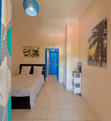 Le Diamant Apartamento | coquet studio équipé à 25 mètre de la plage