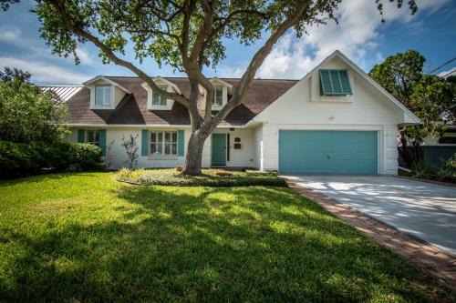 Bay Area Casa | Coral Cove on Ocean View