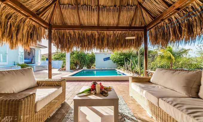 St. Marie Complejo | Coral Estate Rentals