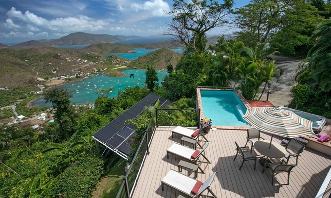 Estate Emmaus Villa | Coral Rays - Impresionante St. John Villa