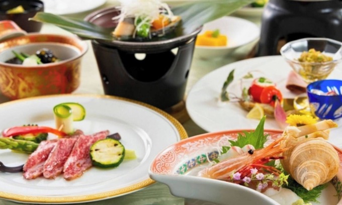 Sagae Hotel | Corner room JapaneseWestern room Ichigo | 1 / Sagae Yamagata