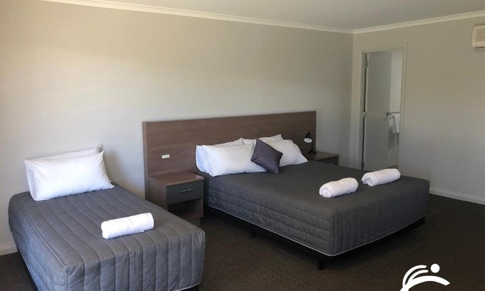 Griffith Hotel | Coro Club Motel