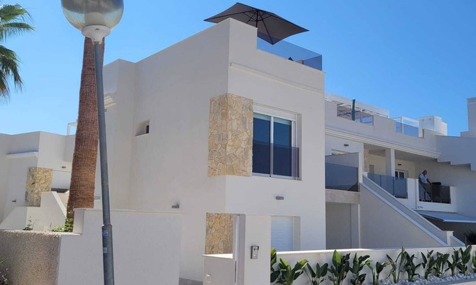 Lo Rufete Apartamento | "costa Blanca Chic: Exclusief Appartement met Panoramisch Uitzicht te Huur"