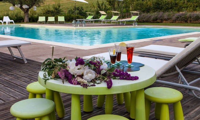 Fossombrone Otro | Acogedor apartamento para 3 personas con A/C, WIFI, piscina, TV, mascotas permitida y aparcamiento