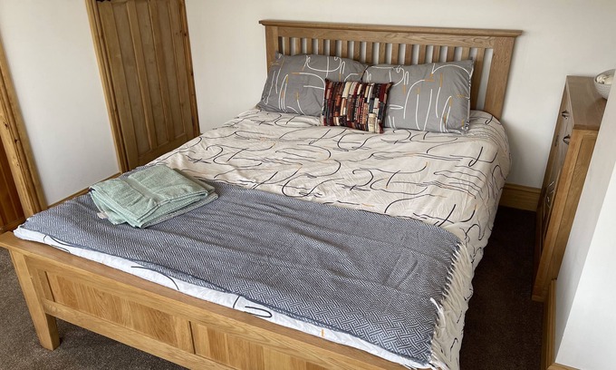 Wrexham Casa | Cosy place near Wrexham City Centre and the famous Racecourse Ground