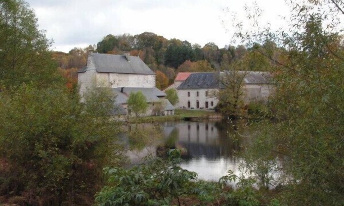 Saint-Yrieix-la-Montagne Cabaña | Cabaña 9 personas en finca de 43 hectáreas con un estanque de peces de 3 ha