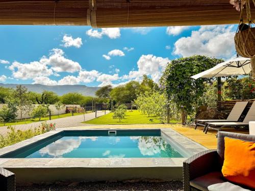 Tamarin Apartamento | Cottage for Couples with Pool, BBQ and views